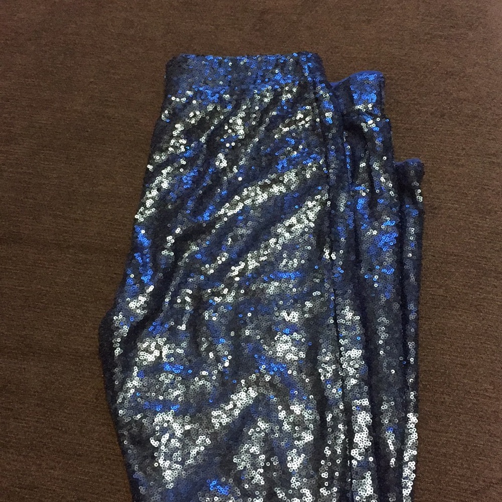 Lined blue sequin leggings size Large NWT - Picture 2 of 2